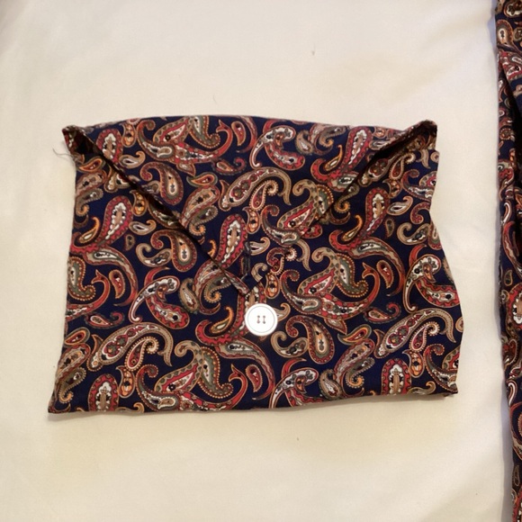 Vintage Sea Island Loungewear Paisley Robe with travel bag made in USA - Picture 11 of 14